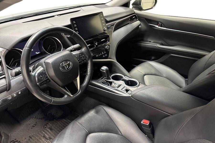 Toyota Camry vaihtoauto