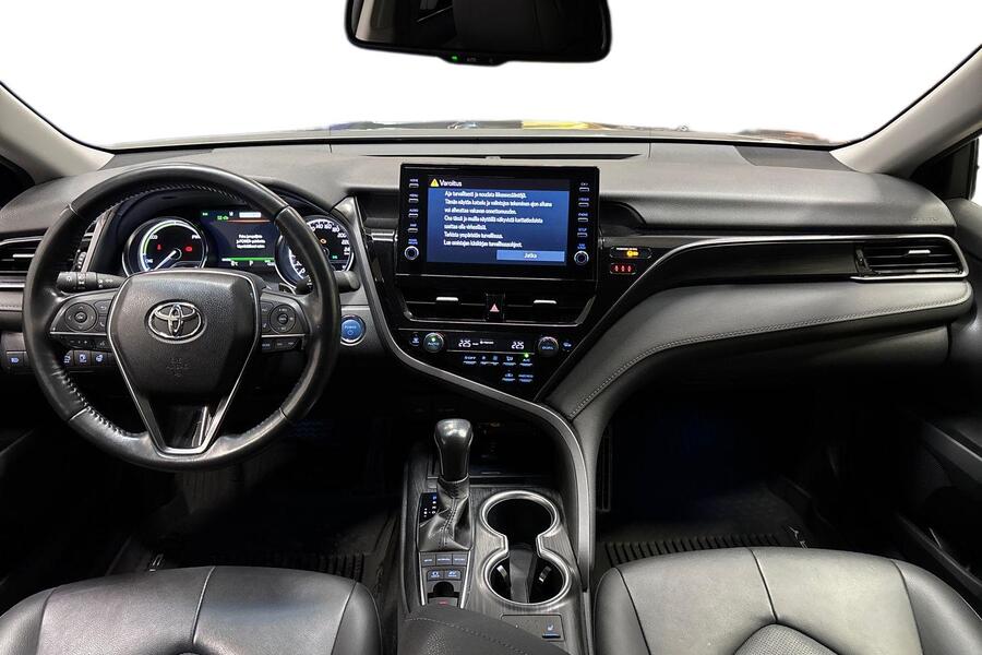 Toyota Camry vaihtoauto