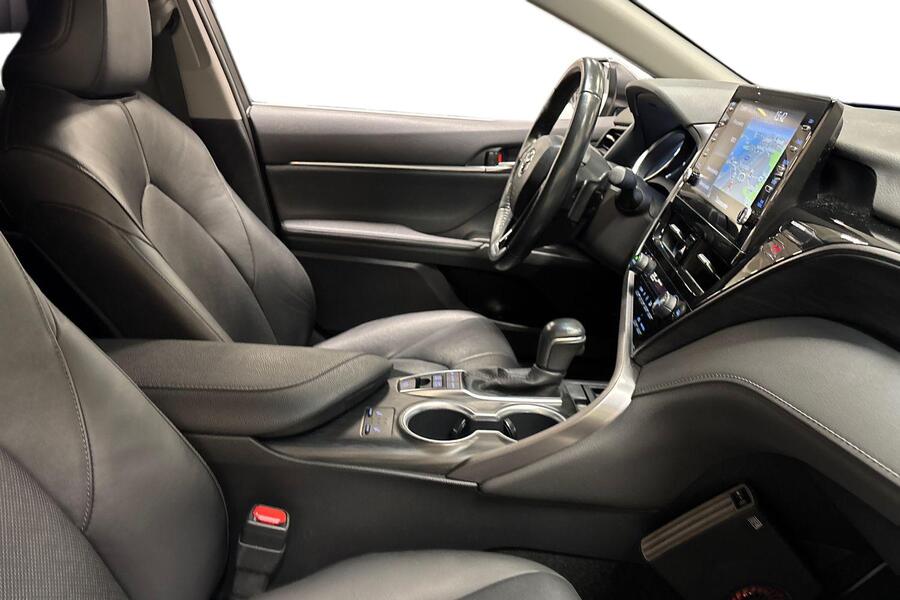 Toyota Camry vaihtoauto