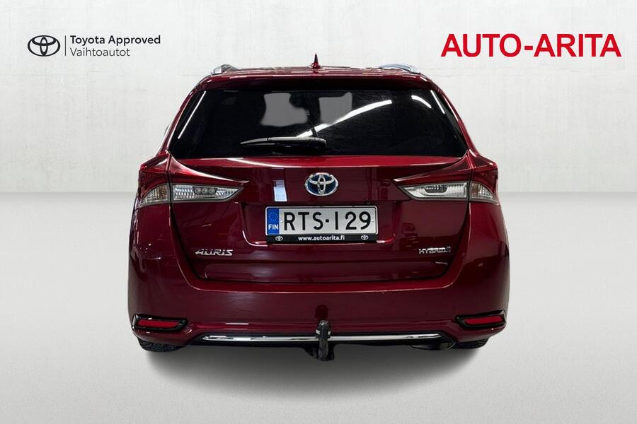 Toyota Auris vaihtoauto