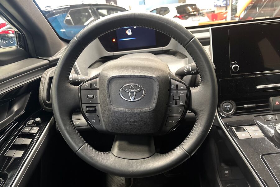 Toyota bZ4X vaihtoauto