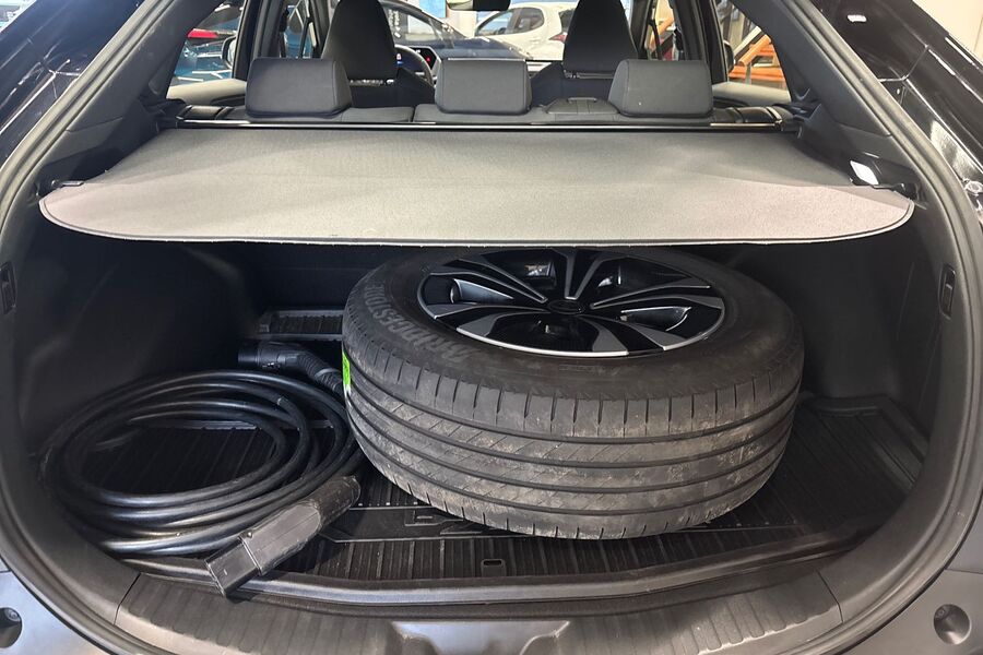 Toyota bZ4X vaihtoauto