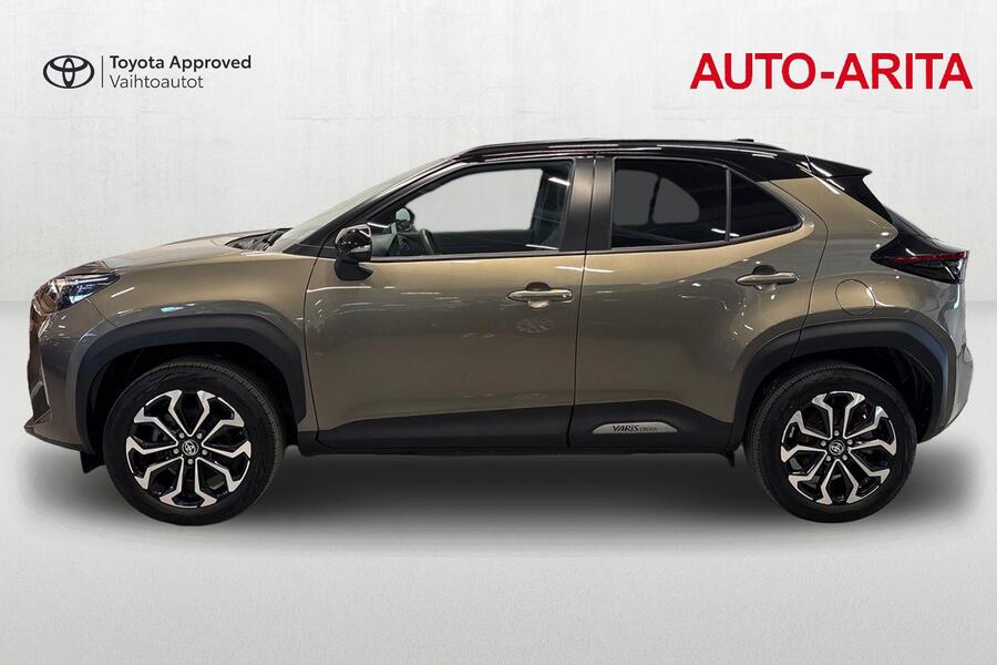 Toyota Yaris Cross vaihtoauto