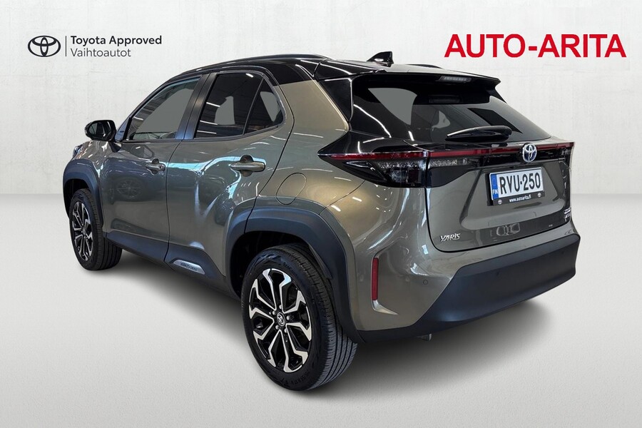 Toyota Yaris Cross vaihtoauto