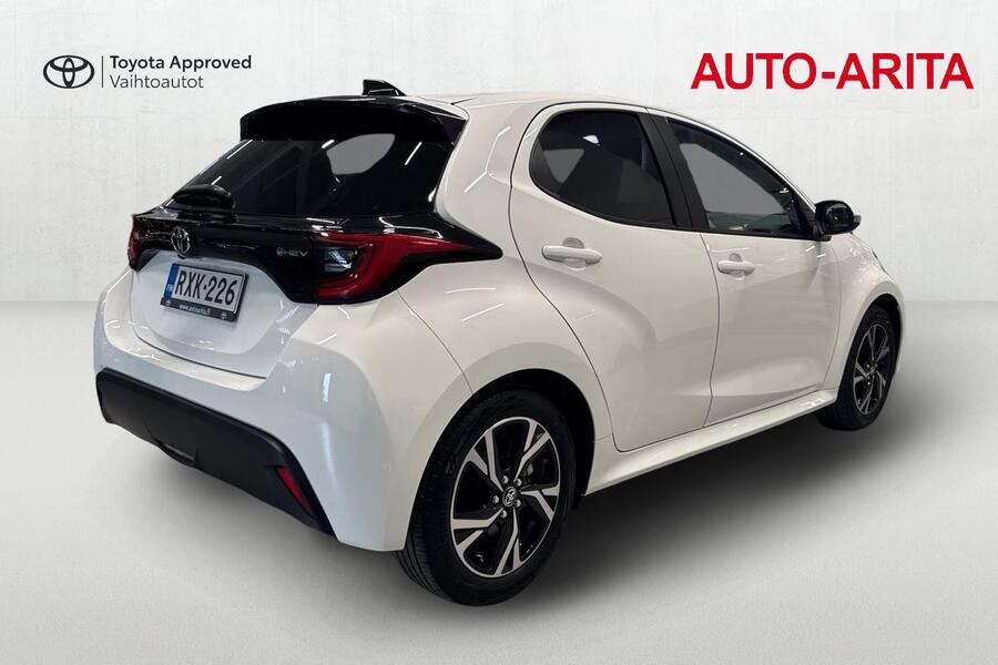 Toyota Yaris vaihtoauto