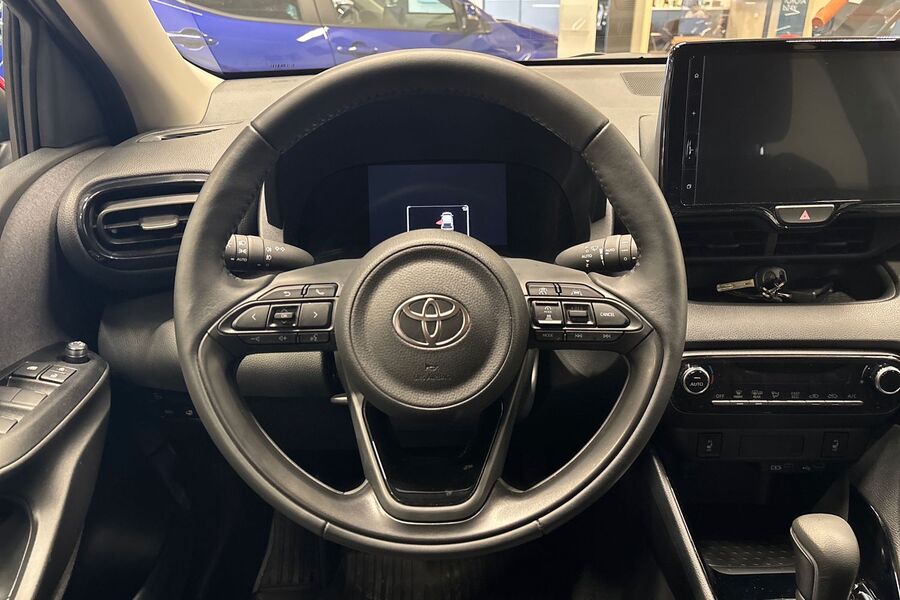 Toyota Yaris vaihtoauto