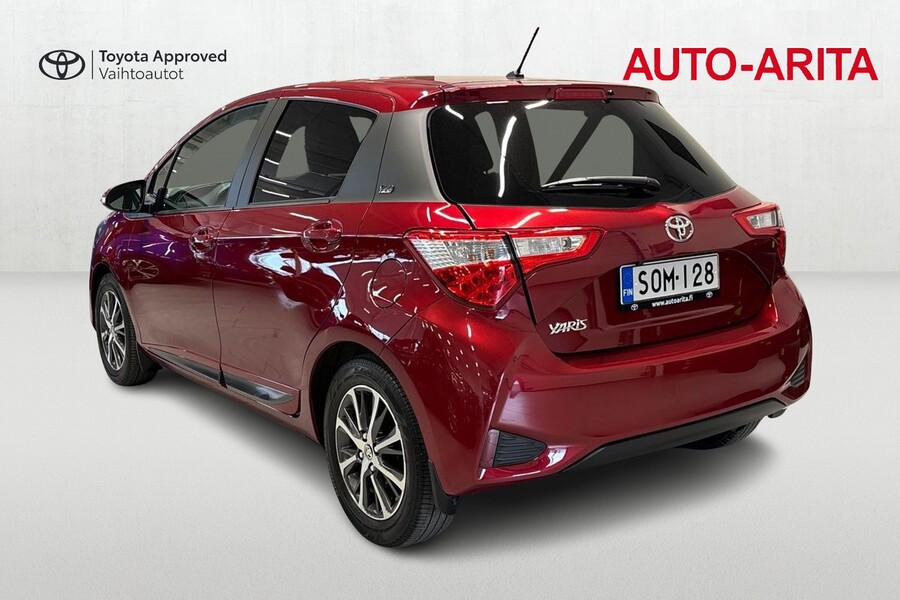 Toyota Yaris vaihtoauto