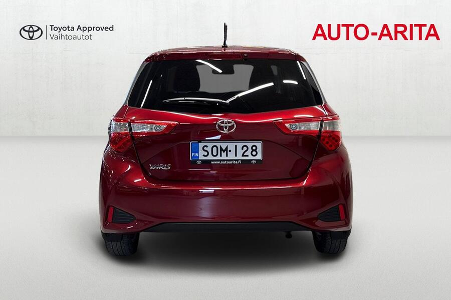 Toyota Yaris vaihtoauto