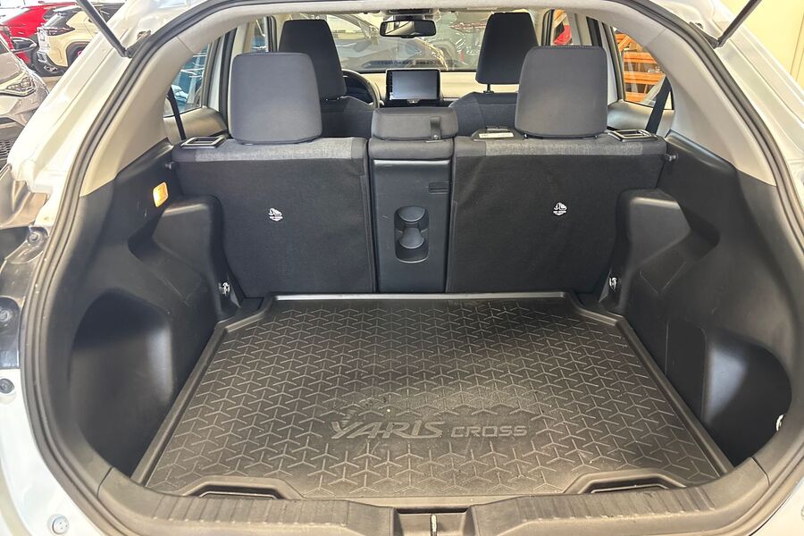 Toyota Yaris Cross vaihtoauto