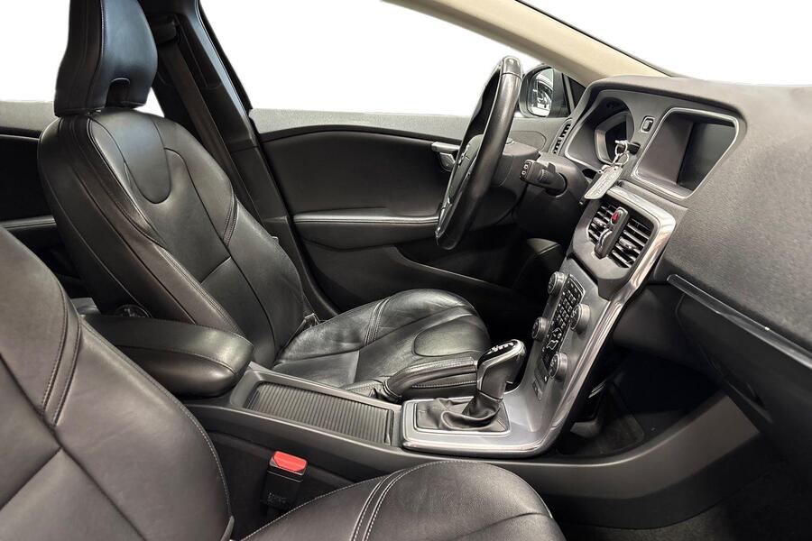 Volvo V40 vaihtoauto