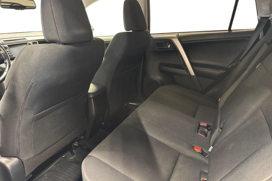 Toyota RAV4 vaihtoauto