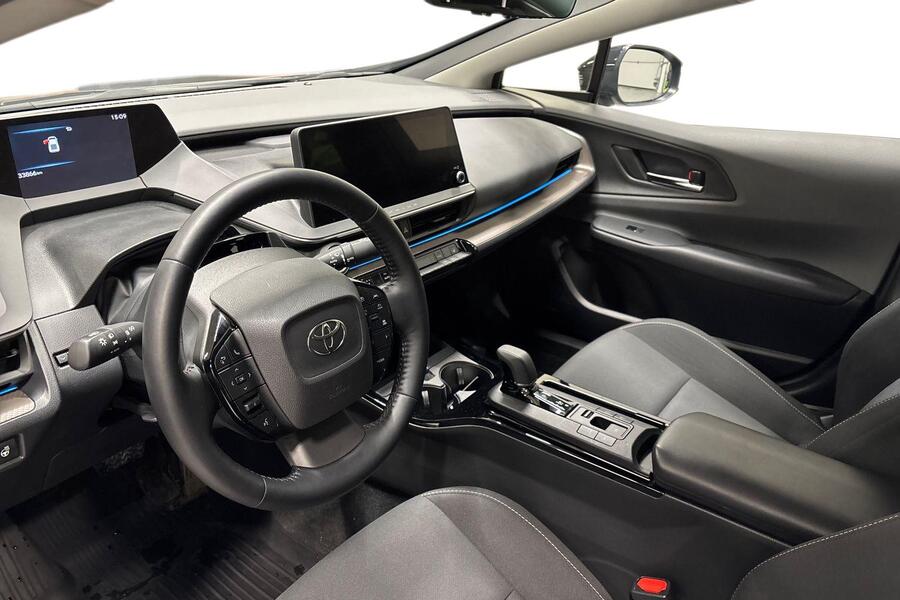 Toyota Prius Plug-in vaihtoauto