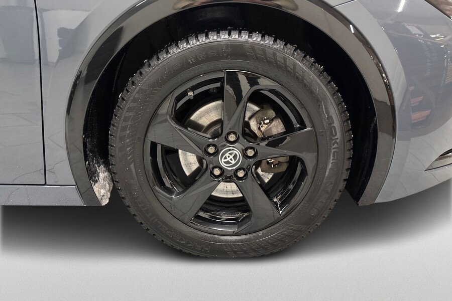 Toyota Prius Plug-in vaihtoauto