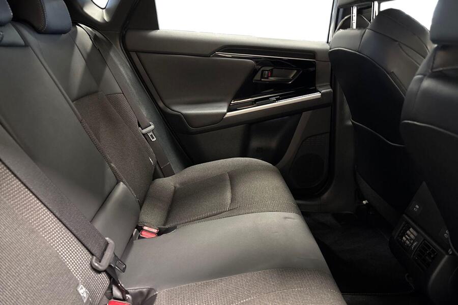 Toyota bZ4X vaihtoauto