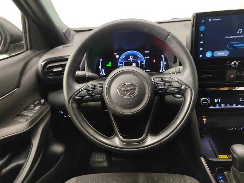 Toyota Yaris Cross vaihtoauto