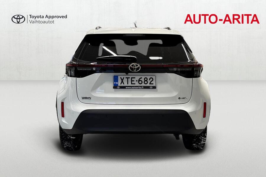 Toyota Yaris Cross vaihtoauto