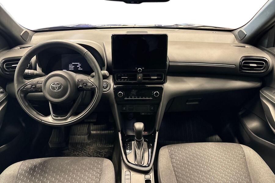 Toyota Yaris Cross vaihtoauto