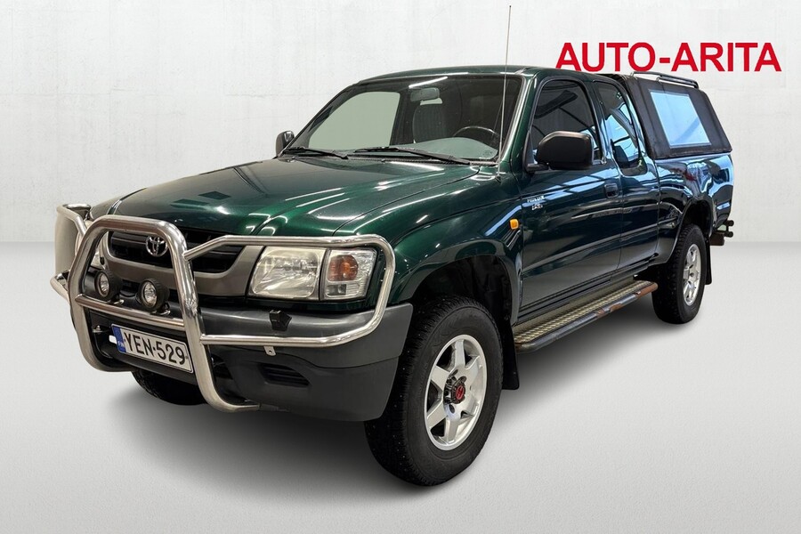 Toyota Hilux vaihtoauto