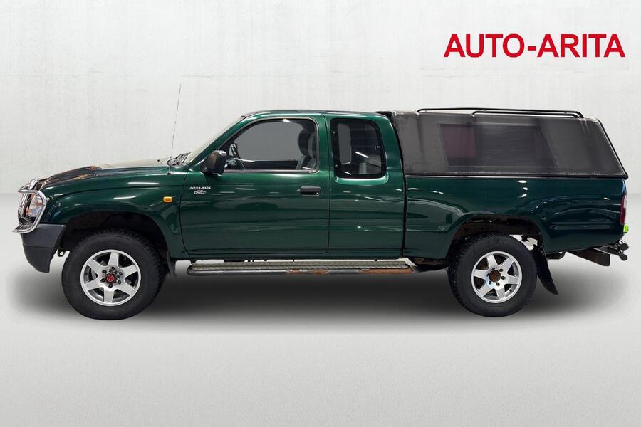 Toyota Hilux vaihtoauto