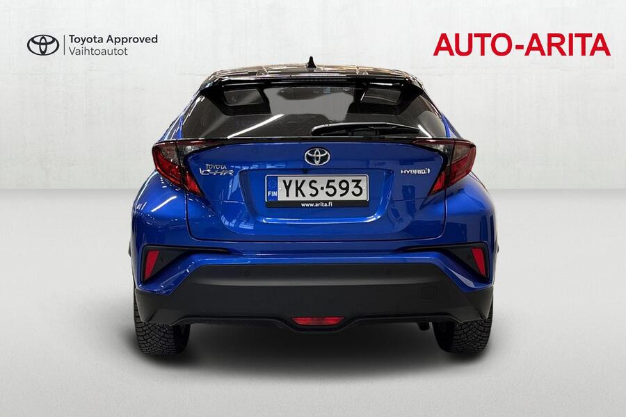 Toyota C-HR vaihtoauto