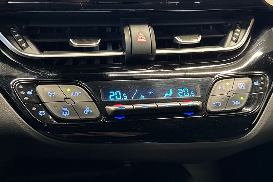 Toyota C-HR vaihtoauto