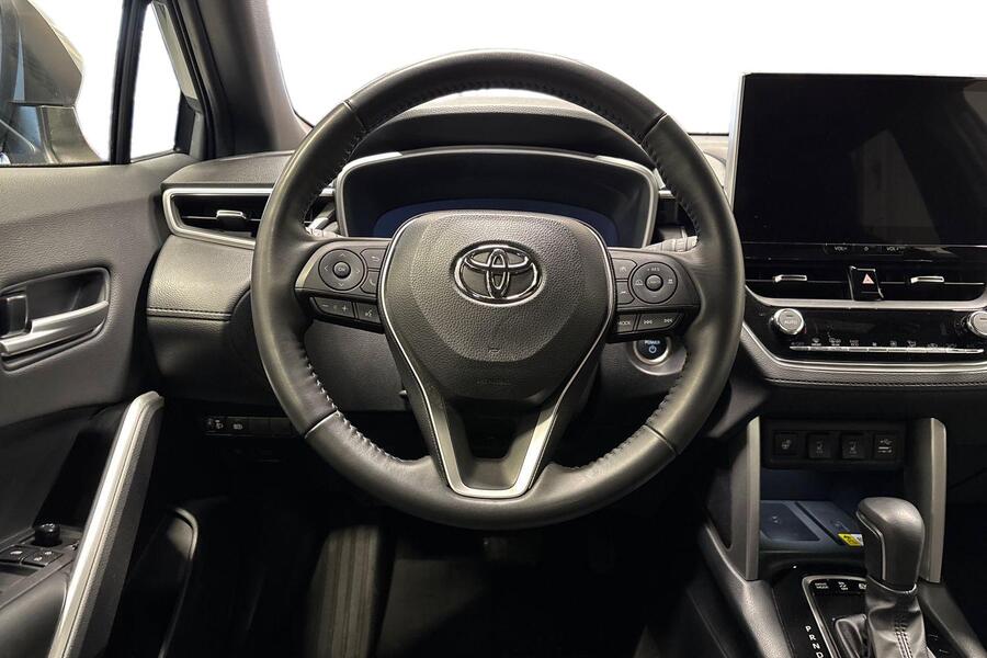 Toyota Corolla Cross vaihtoauto