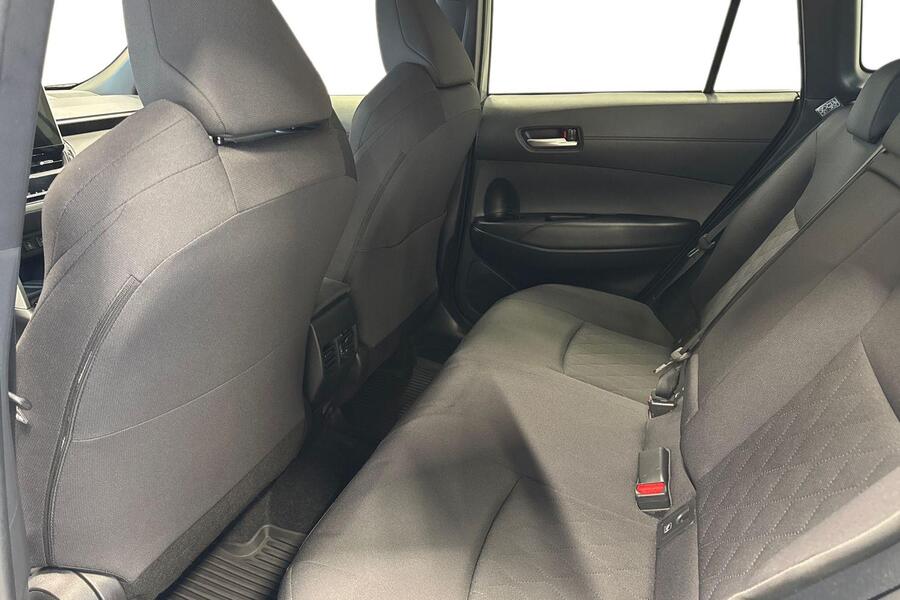 Toyota Corolla Cross vaihtoauto