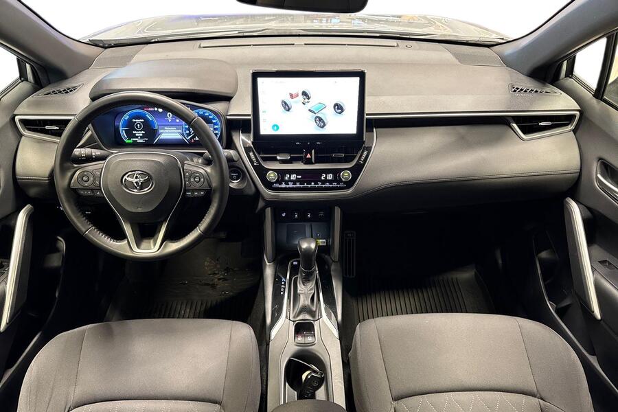 Toyota Corolla Cross vaihtoauto