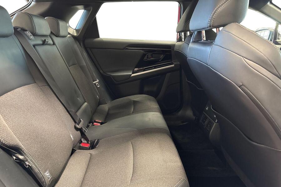 Toyota bZ4X vaihtoauto