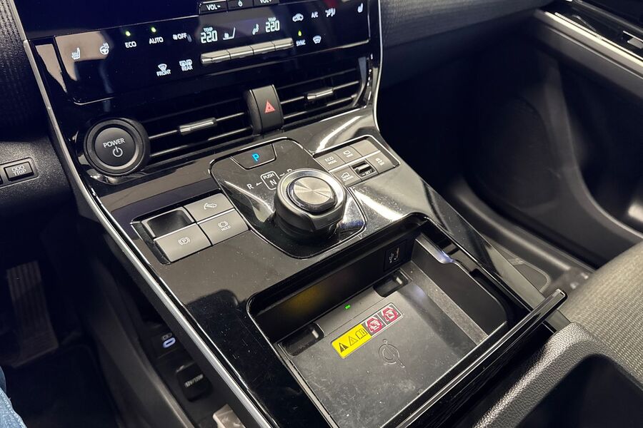 Toyota bZ4X vaihtoauto