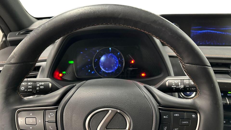 Lexus UX vaihtoauto