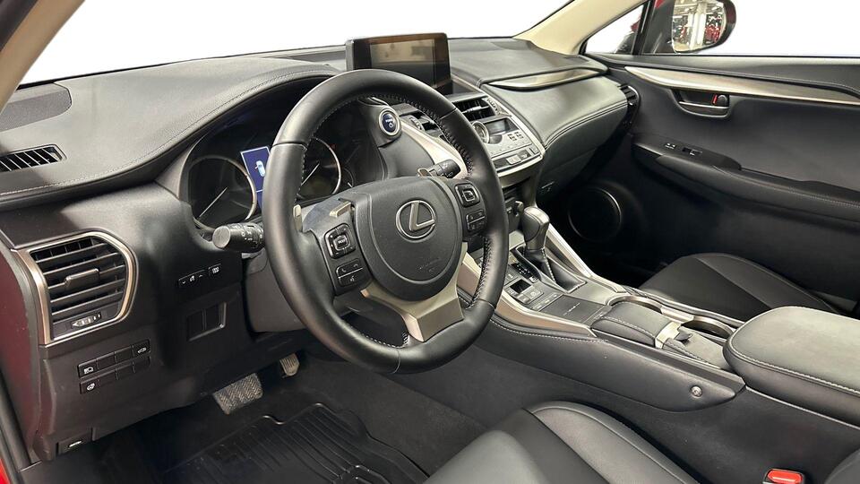 Lexus NX vaihtoauto