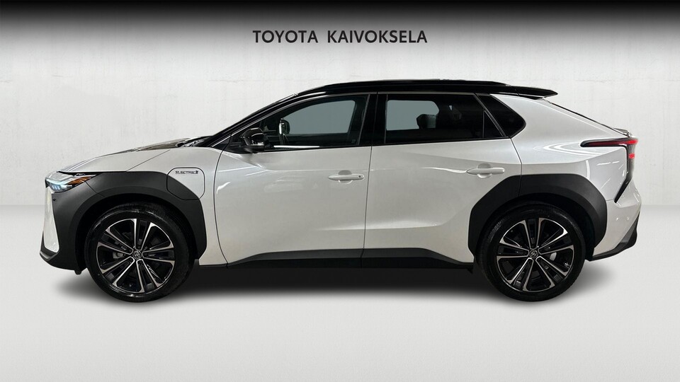 Toyota bZ4X vaihtoauto