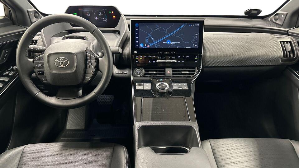 Toyota bZ4X vaihtoauto