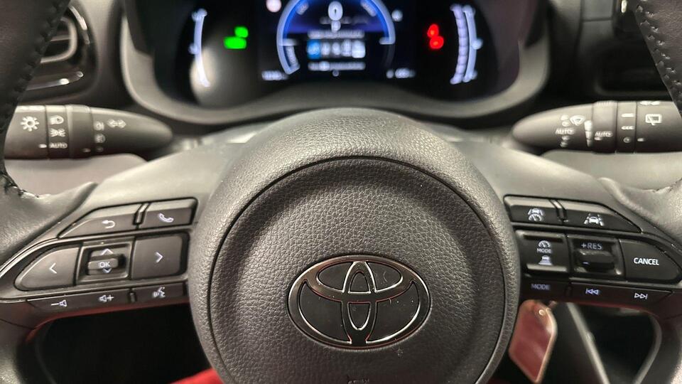 Toyota Yaris vaihtoauto