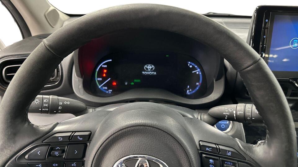 Toyota Yaris Cross vaihtoauto