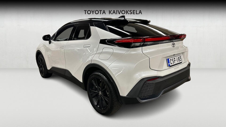 Toyota C-HR vaihtoauto