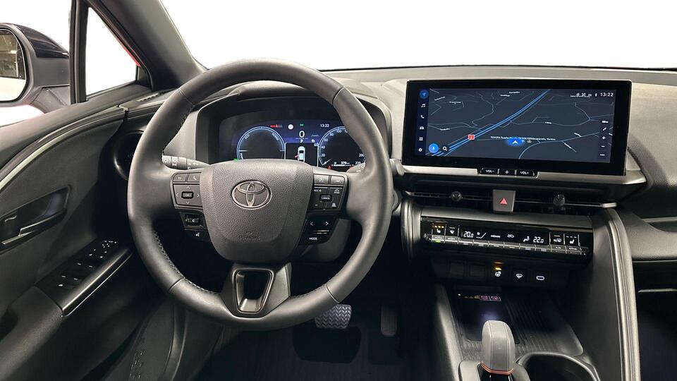 Toyota C-HR vaihtoauto