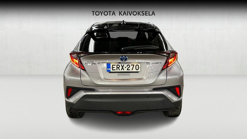 Toyota C-HR vaihtoauto