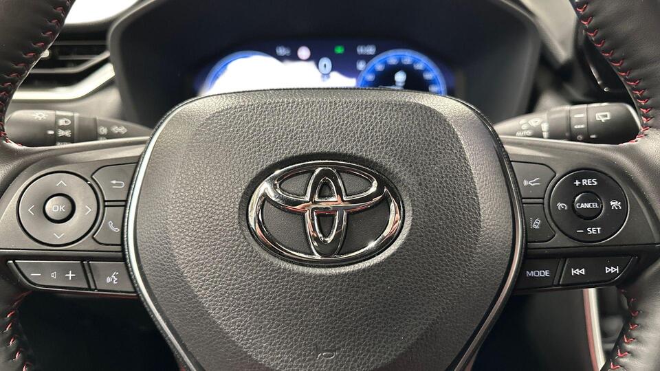 Toyota RAV4 vaihtoauto