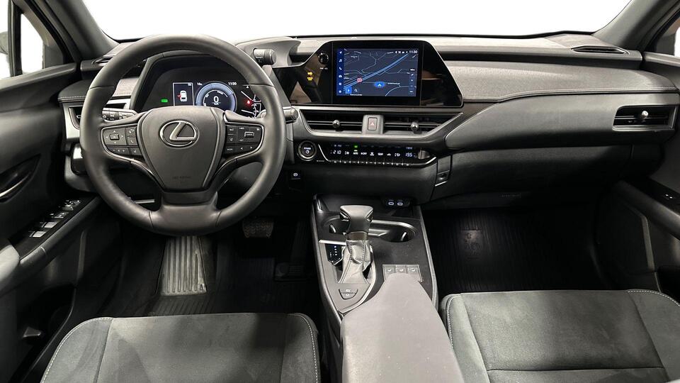 Lexus UX vaihtoauto