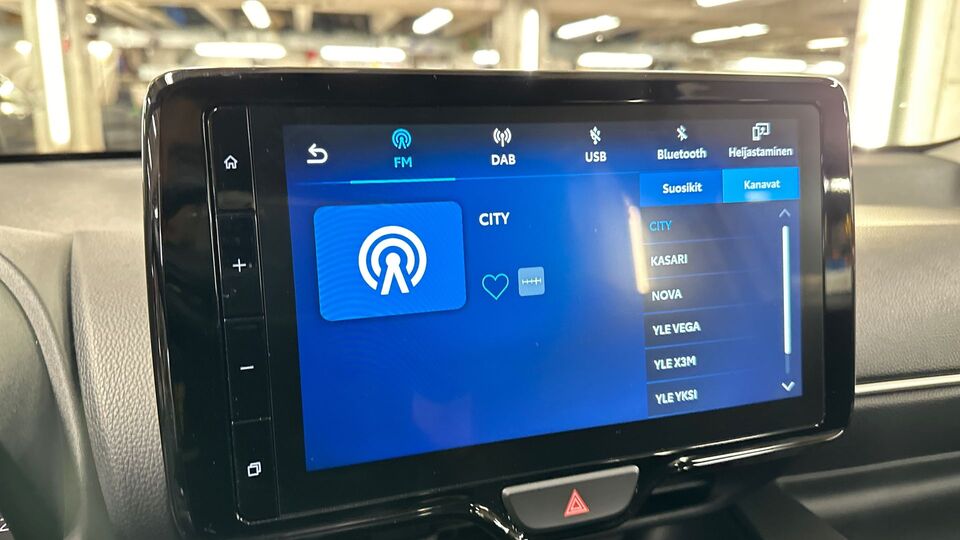 Toyota Yaris vaihtoauto