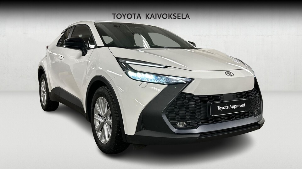 Toyota C-HR vaihtoauto