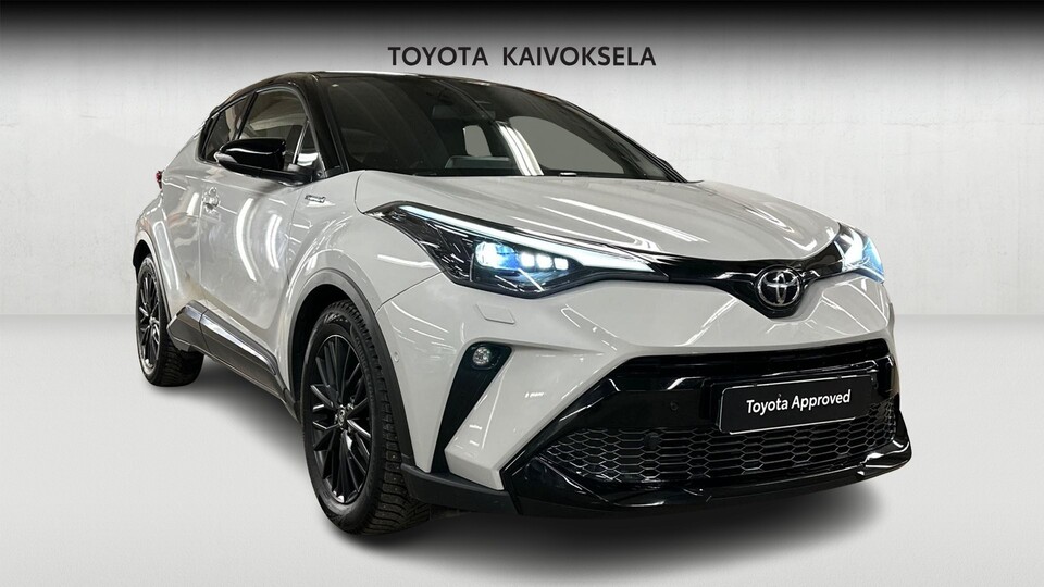 Toyota C-HR vaihtoauto