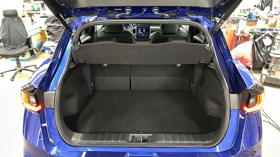 Lexus LBX vaihtoauto