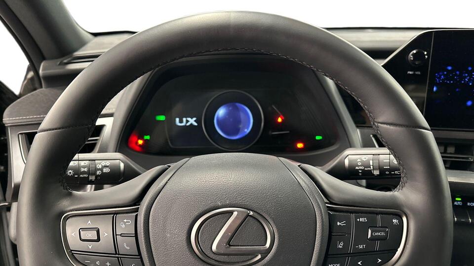 Lexus UX vaihtoauto