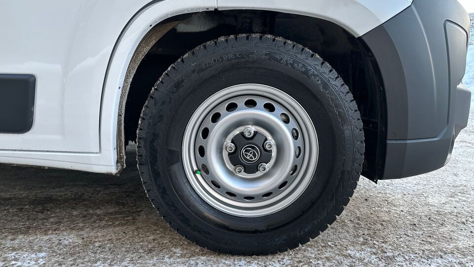 Toyota Proace MAX vaihtoauto