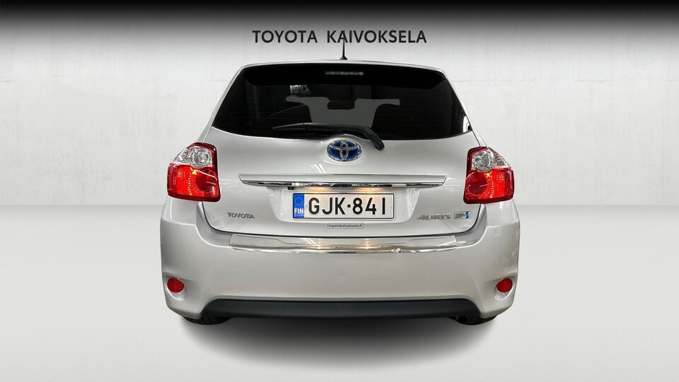 Toyota Auris vaihtoauto