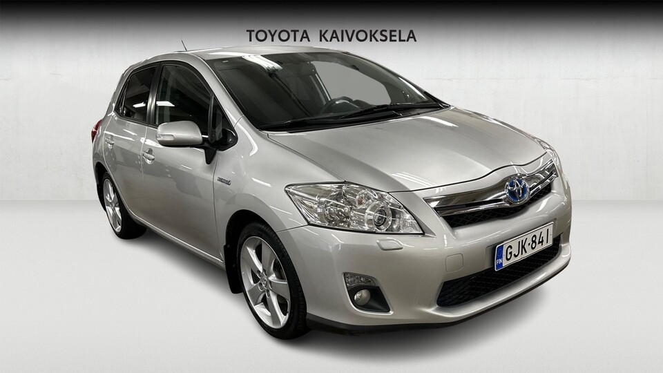 Toyota Auris vaihtoauto