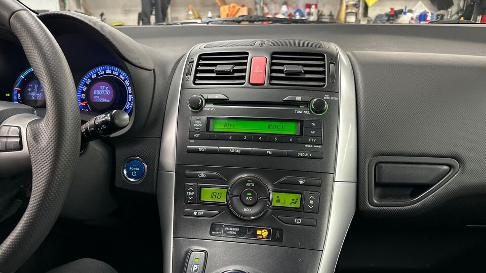 Toyota Auris vaihtoauto